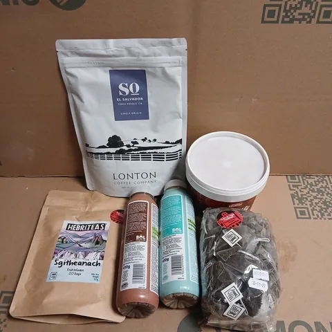 APPROXIMATELY 10 ASSORTED FOOD ITEMS TO INCLUDE COFFEE , TEA BAGS AND PEANUT BUTTER