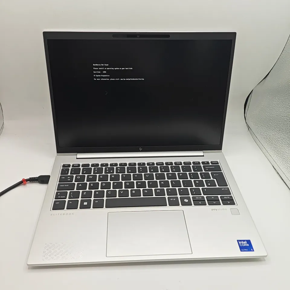 HP ELITEBOOK 830 G11 INTEL ULTRA 5 LAPTOP IN SILVER WITH HP LAPTOP BAG