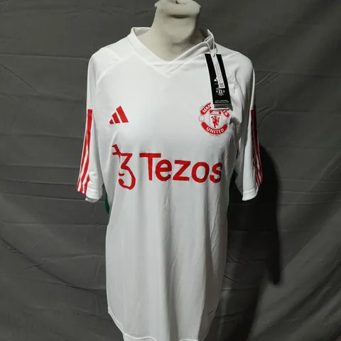 ADIDAS MANCHESTER UNTIED FOOTBALL CLUB TRAINING JERSEY SIZE MEDIUM