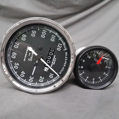 SPEEDO AND CLOCK DIAL 