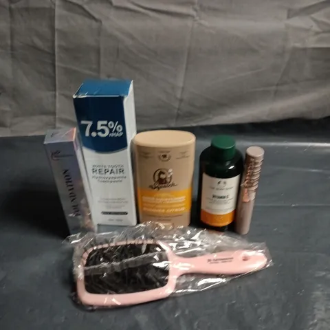 APPROXIMATEY 20 ASSORTED HEALTH AND BEAUTY PRODUCTS TO INCLUDE - DR SQUATCH DEODORANT STICK - THE BODY SHOP GLOW REVEALING TONIC AND MAYBELLINE MASCARA