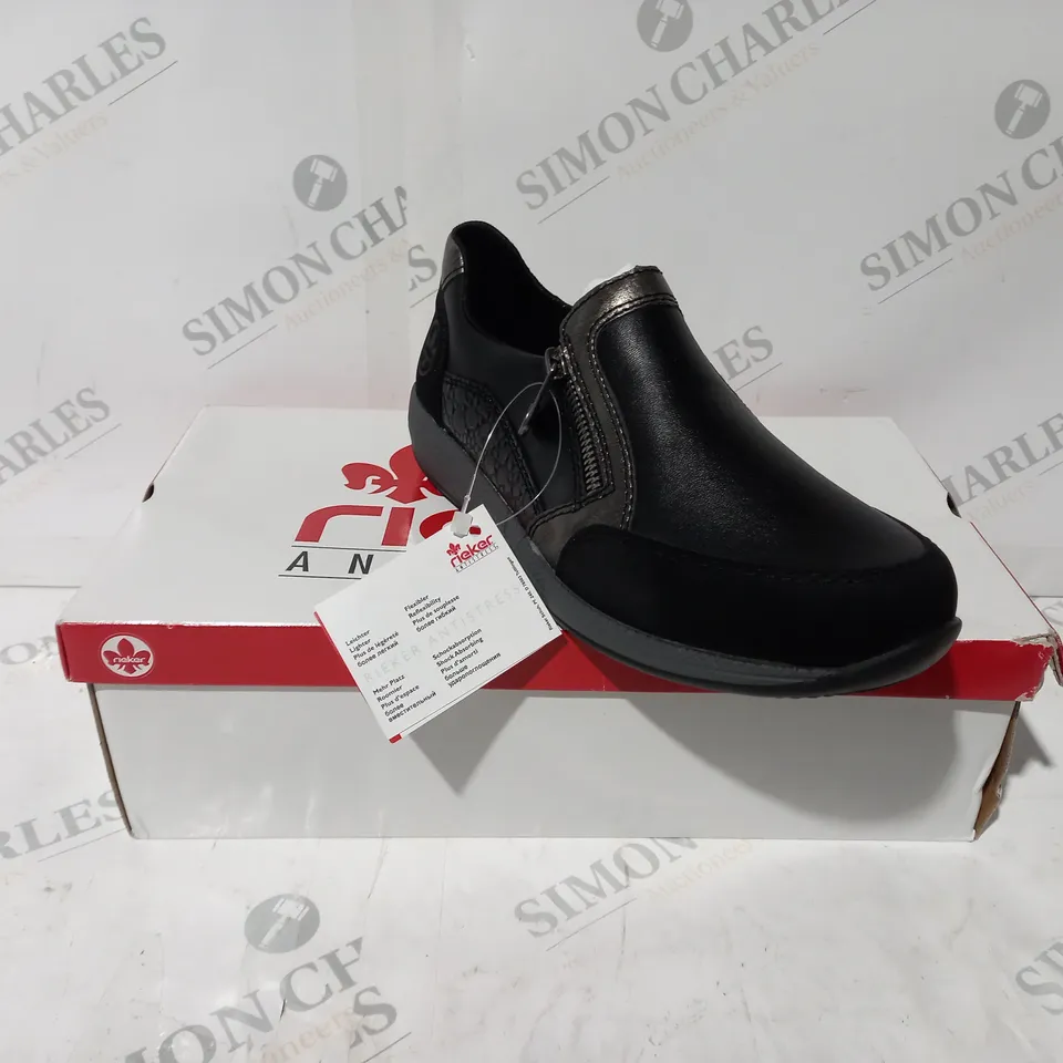 BOXED PAIR OF RIEKER TRAINER SHOE WITH ZIP IN BLACK UK SIZE 5