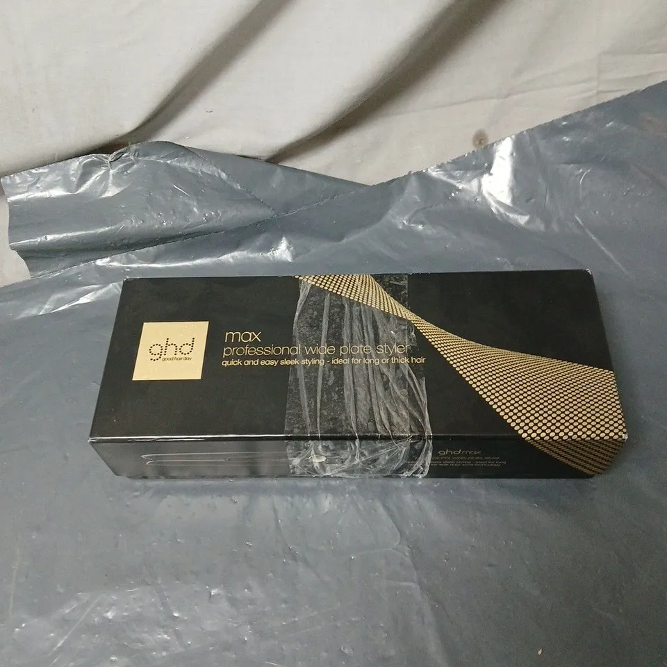 BOXED GHD MAX - WIDE PLATE HAIR STRAIGHTENER - BLACK RRP £209
