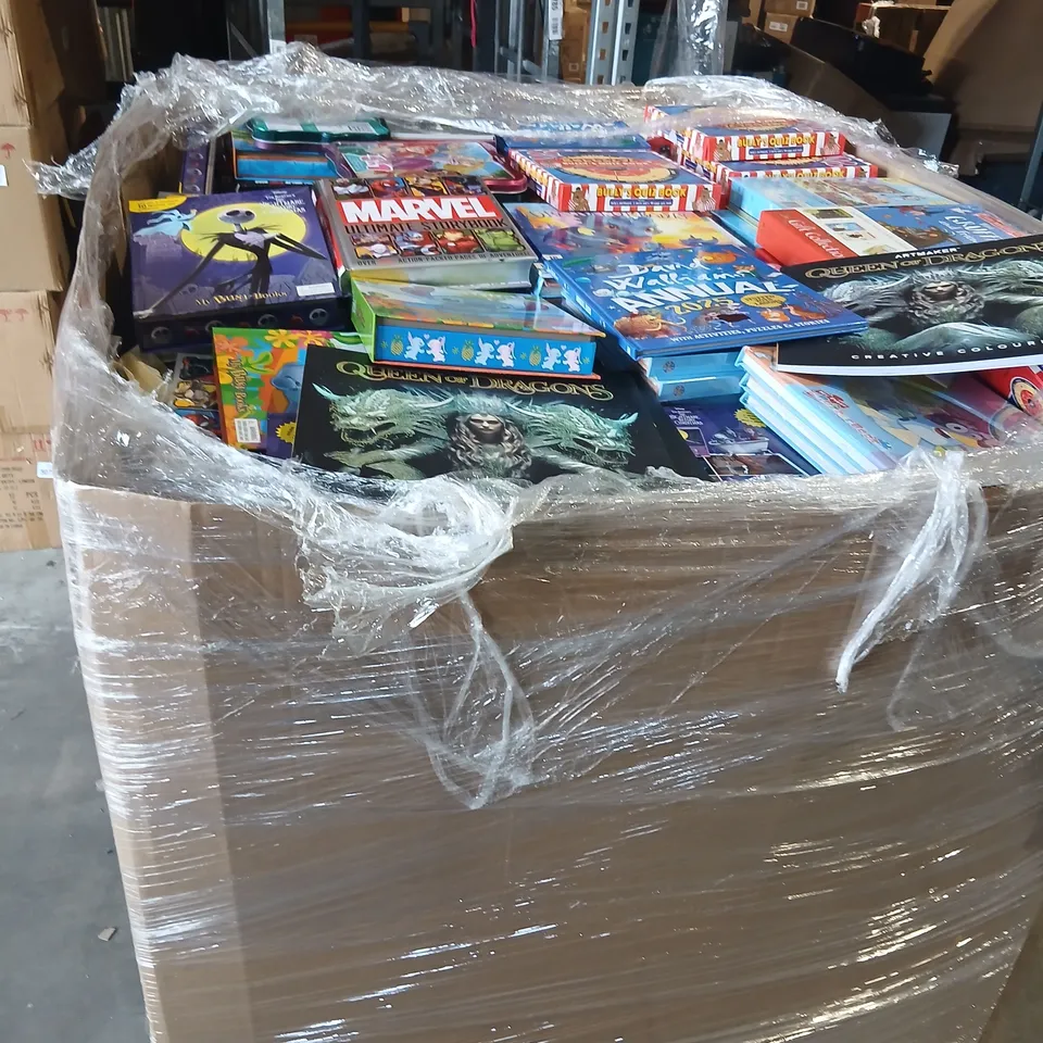 LARGE QUANTITY OF ASSORTED BOOKS