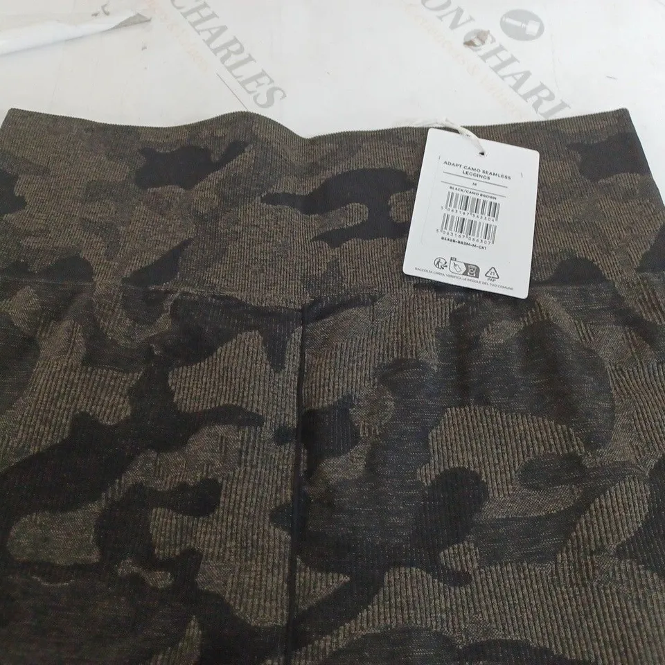 GYMSHARK ADAPT CAMO SEAMLESS LEGGINGS - M