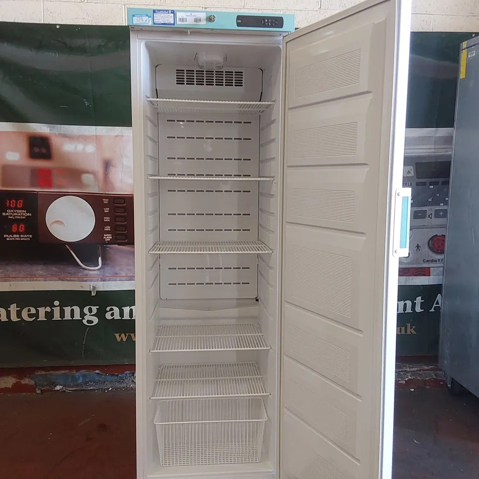 LEC PSR353UK - 353 LITRE PHARMACY REFRIGERATOR MEDICAL - SOLID DOOR