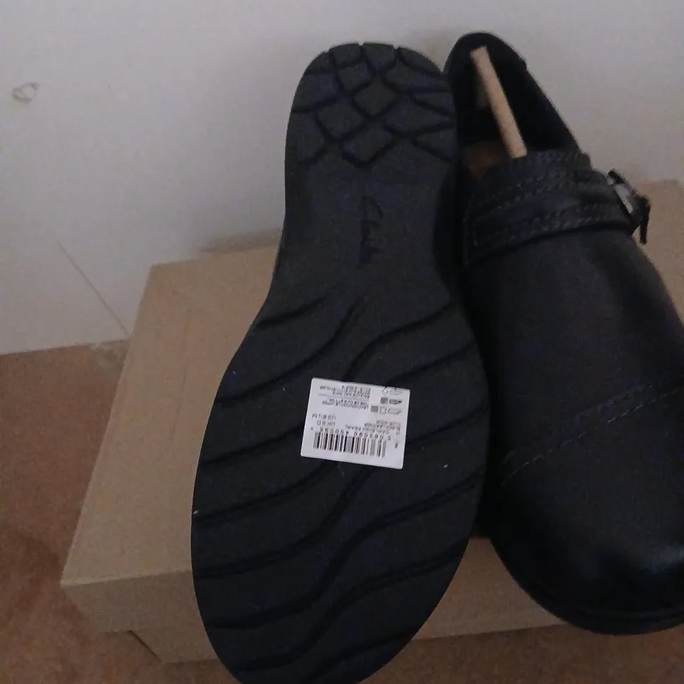 CLARKS CARLEIGH PEARL BLACK LEATHER SHOES – UK 6
