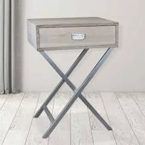 BRAND NEW HOMESDIRECT365 NATURAL WOOD TOP AND SILVER METAL LEGS SIDE TABLE