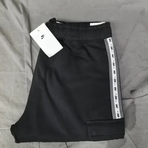 NIKE MEN'S JOGGERS IN BLACK SIZE XL