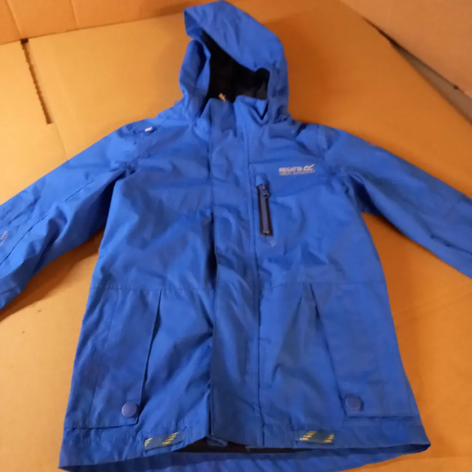 REGATTA OUTDOORS WATERPROOF BLUE COAT - SIZE 3-4 YEARS