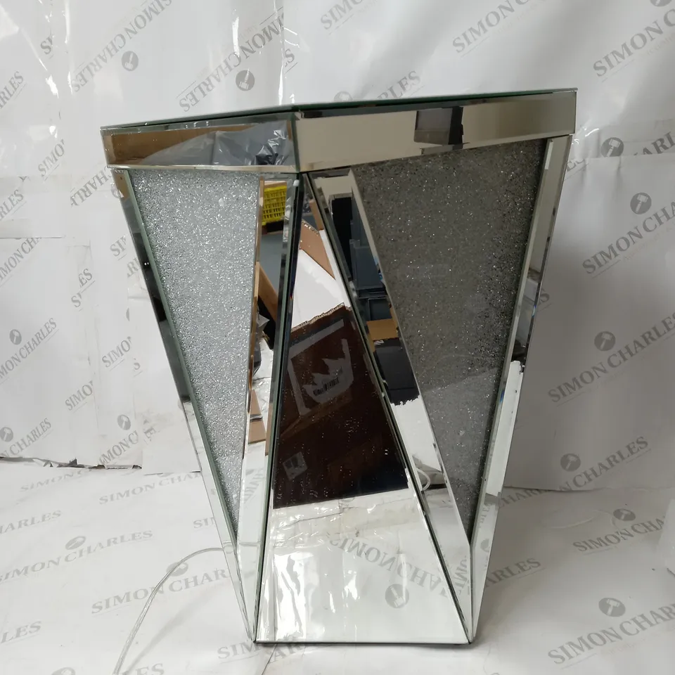BOXED JULIEN MACDONALD LIGHT-UP ENCAPSULATED CRYSTAL SIDE TABLE - SILVER