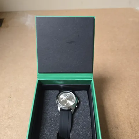 SCHWARTZBAUER CHRONOGRAPH WRISTWATCH – STAINLESS STEEL CASE, BLACK RUBBER STRAP