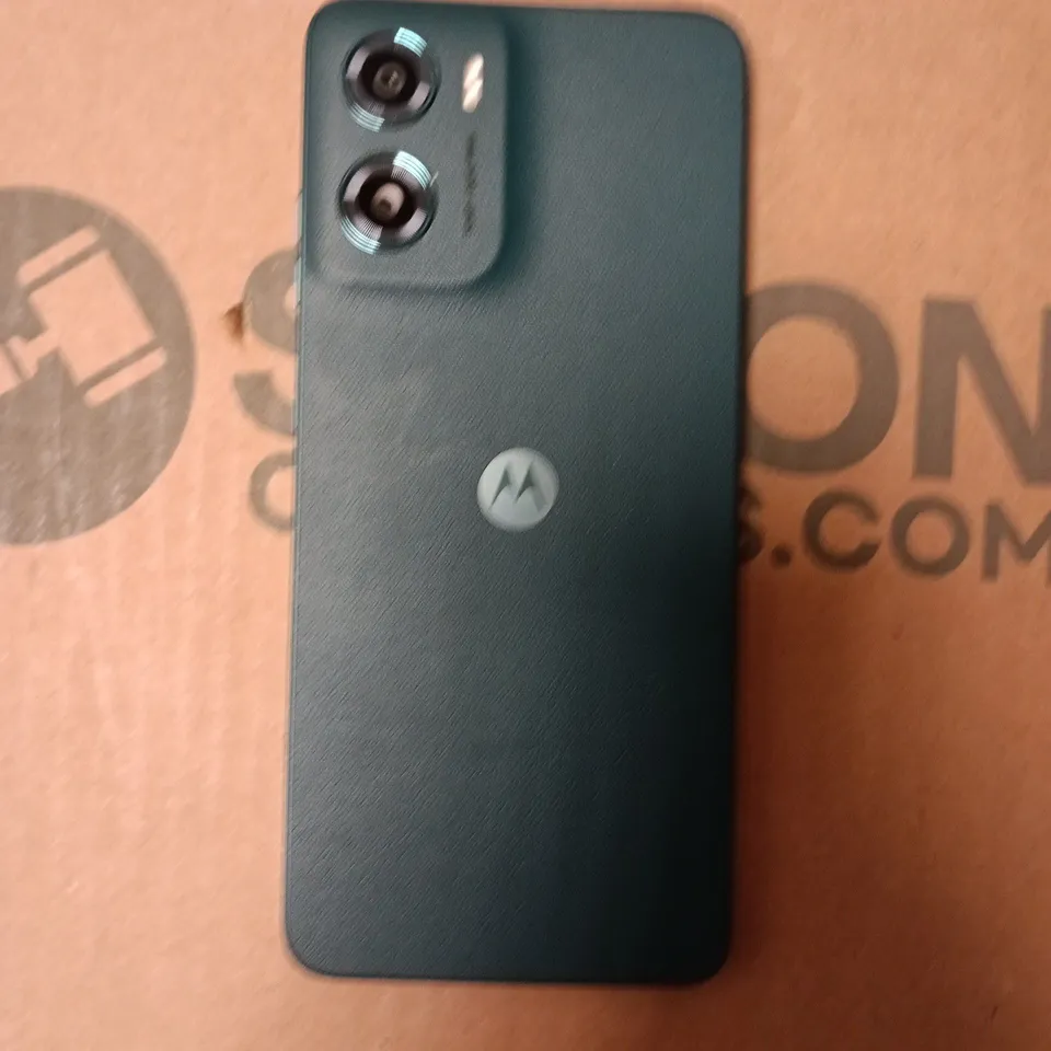 MOTOROLA MOTO G05 IN GREEN