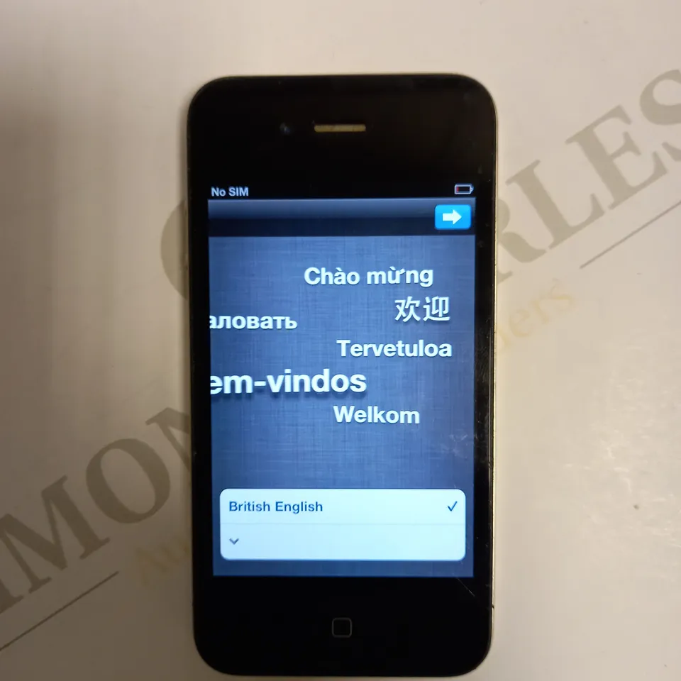 APPLE IPHONE 4 (A1332) SMARTPHONE 