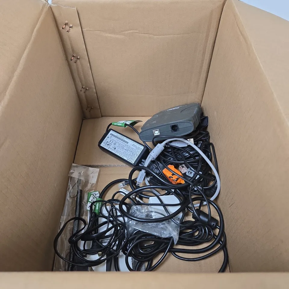 PANASONIC CF-VDRRT3 USB DVD MULTI PLAYER CD REWRITABLE BOXED WITH ASSORTED CABLES ETC