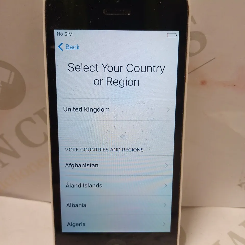 APPLE IPHONE 5C (A1529)