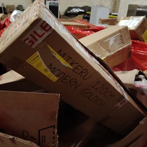 PALLET OF ASSORTED HOUSEHOLD GOODS AND PRODUCTS TO INCLUDE;FLOOR LAMP, PICTURE FRAME,POPUP TENT
