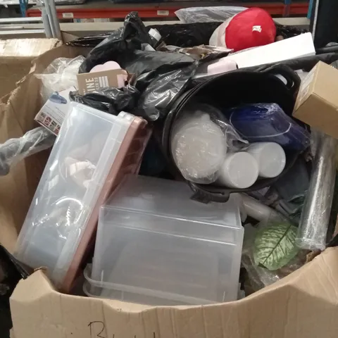 PALLET OF ASSORTED HOUSEHOLD GOODS AND PRODUCTS TO INCLUDE; PLASTIC STORAGE BOXES, BUILDERS BUCKETS, PLASTIC CONTAINERS ETC