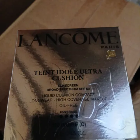 APPROXIMATELY 120 LANCÔME TEINT IDOLE ULTRA CUSHION FOUNDATION – SPF50 MAKE-UP (BOXED)