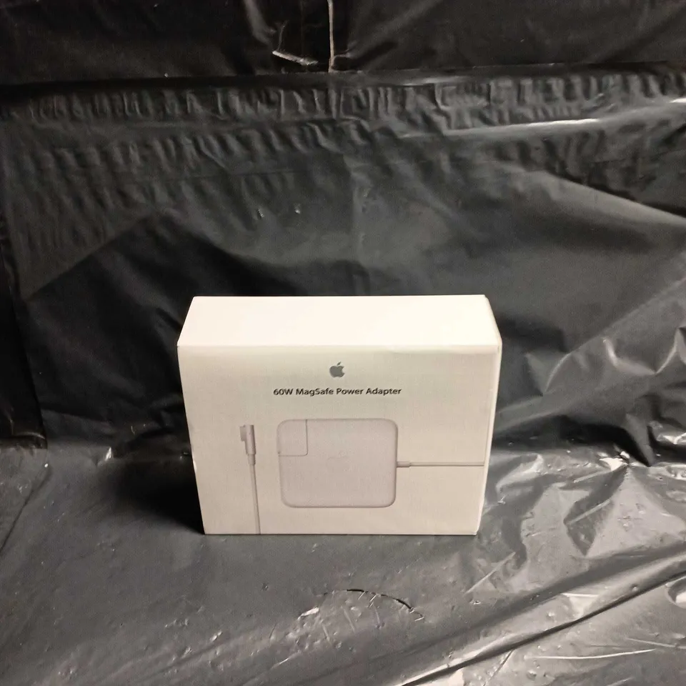 APPLE 60W MAGSAFE POWER ADAPTER – BOXED