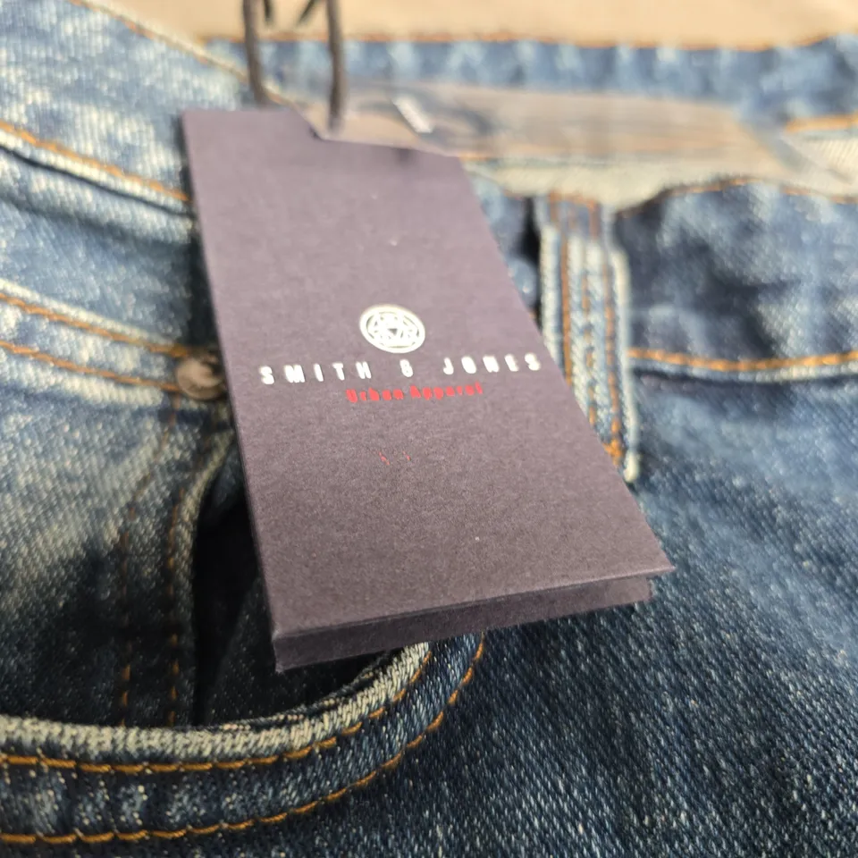 SMITH & JONES JEANS – BOOT CUT, 40W X 34L, DENIM