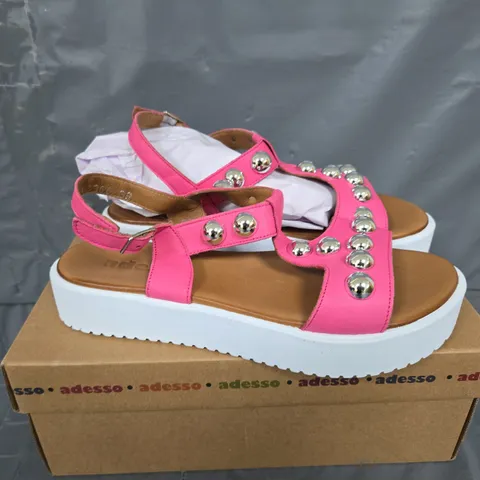 BOXED PAIR OF ADESSO OPEN TOE STRAPPY SHOES IN PINK - SIZE 39