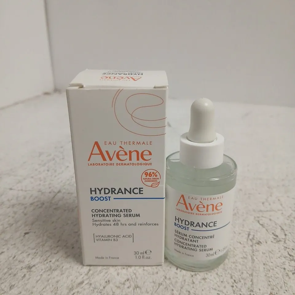 AVÈNE HYDRANCE BOOST HYDRATING SERUM – 30 ML, BOXED