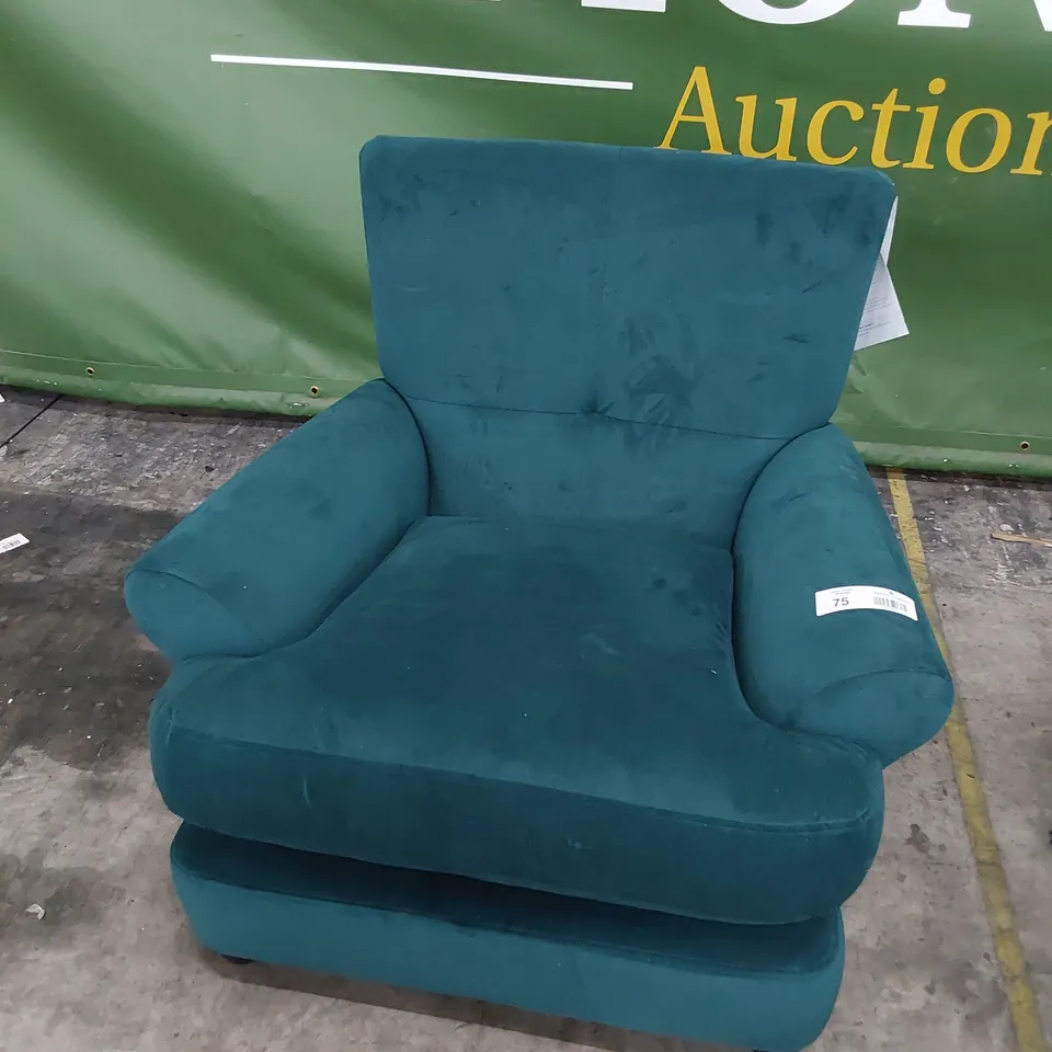 QUALITY BRITISH DESIGNER LOUNGE Co. EASY CHAIR TURQUOISE PLUSH FABRIC 