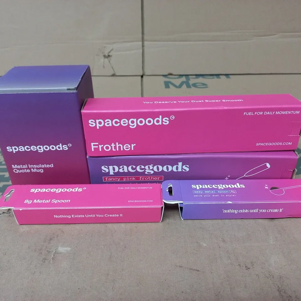 SET OF 5 ASSORTED SPACEGOODS ITEMS TO INCLUDE QUOTE MUG, FROTHER ETC