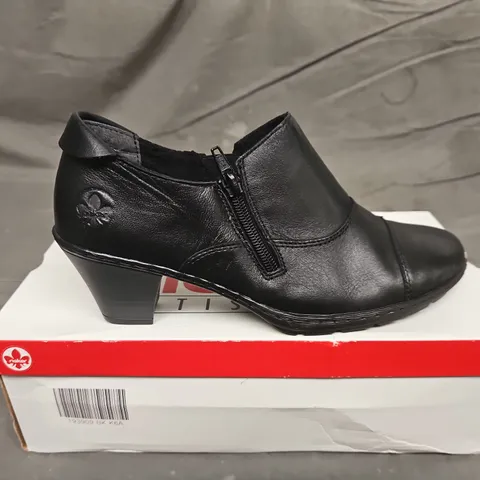 BOXED PAIR OF WOMENS RIEKER LEATHER BOOTS - UK SIZE 40