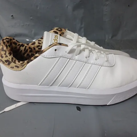 PAIR OF ADIDAS COURT PLATFORM SHOES IN WHITE - UK 4