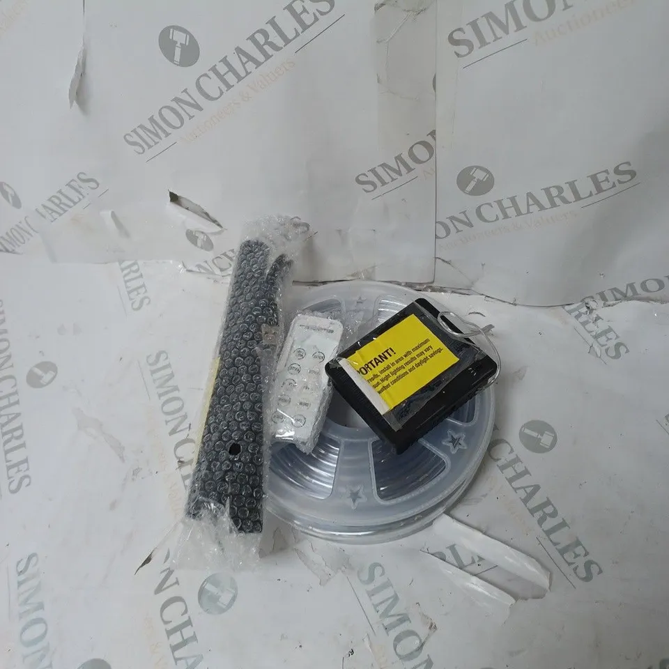 BELL&HOWELL DUAL POWER BIONIC ROPE LIGHTS - LED COLOUR CHANGING