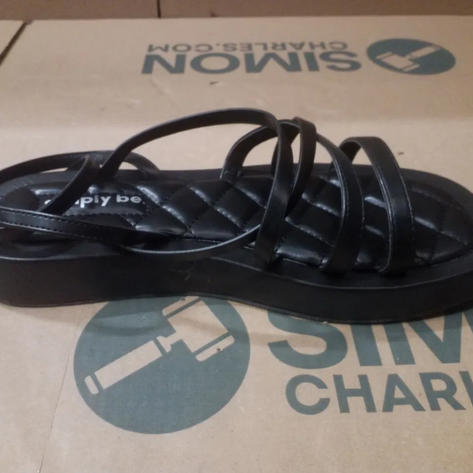 BOX CONTAINING APPROXIMATELY 6 PAIRS OF BRAND NEW SIMPLY BE BLACK PHOEBE EX WIDE SANDALS - SIZE 9