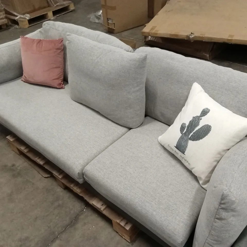 DESIGNER SOFA WITH SCATTER CUSHIONS