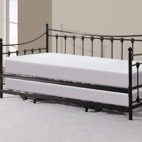 BOXED MEMPHIS TRUNDLE BED - BLACK