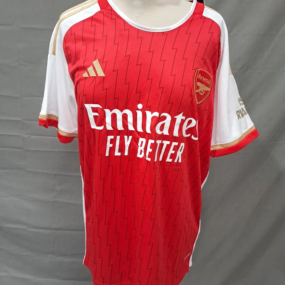 ADIDAS ARSENAL FOOTBALL JERSEY SIZE MEDIUM