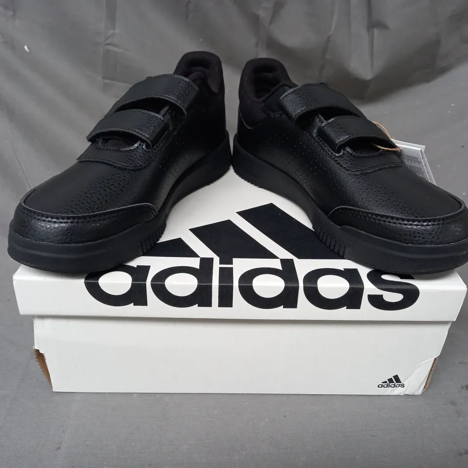 BOXED PAIR OF ADIDAS TENSAUR SPORT 2.0 SHOES IN BLACK SIZE 4.5