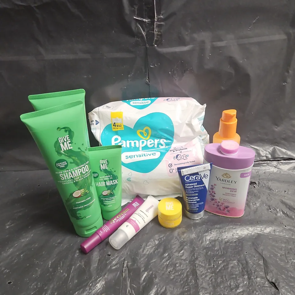 APPROXIMATEY 20 ASSORTED HEALTH AND BEAUTY PRODUCTS TO INCLUDE - GIVE ME HAIR MASK - CERAVE ADVANCED REPAIR OINTMENT - GIVE ME VITAMIN C CLEANSER - ETC