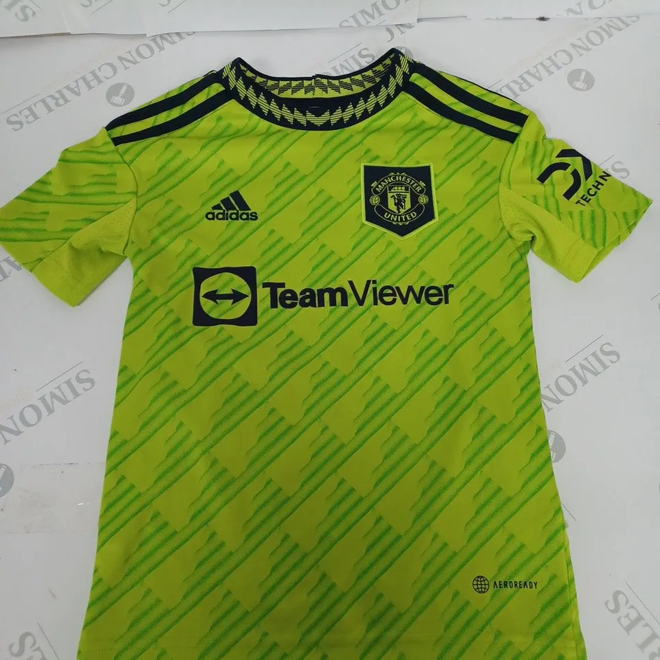 MANCHESTER UNITED FC AWAY SHIRT SIZE 7-8 YEARS