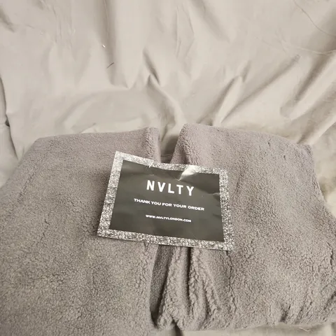 NVLTY LONDON PLUSH SHERPA ZIP JOGGERS GREY SIZE L