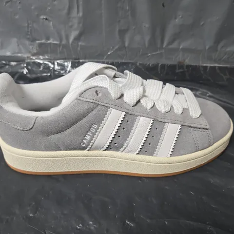 UNBOXED PAIR OF ADIDAS CAMPUS 00S SHOES IN GREY - UK 4.5