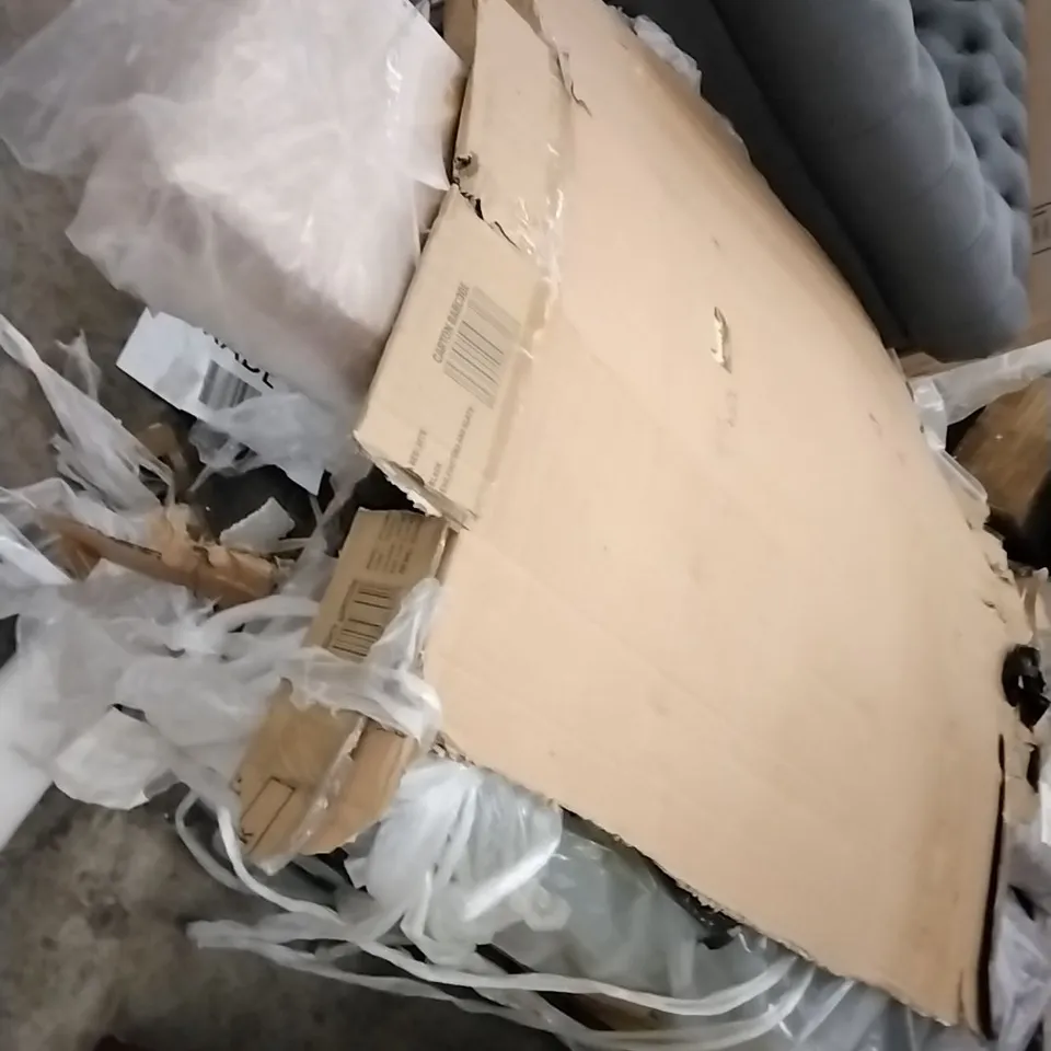 PALLET OF FURNITURE PARTS