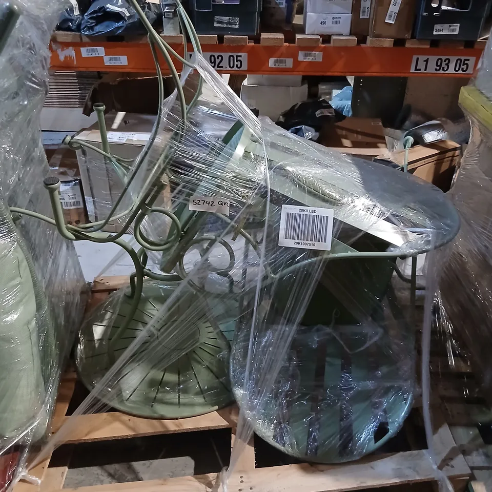 INNOVATORS SUNBURST ROCKER 2 CHAIR 1 TABLE BISTRO SET