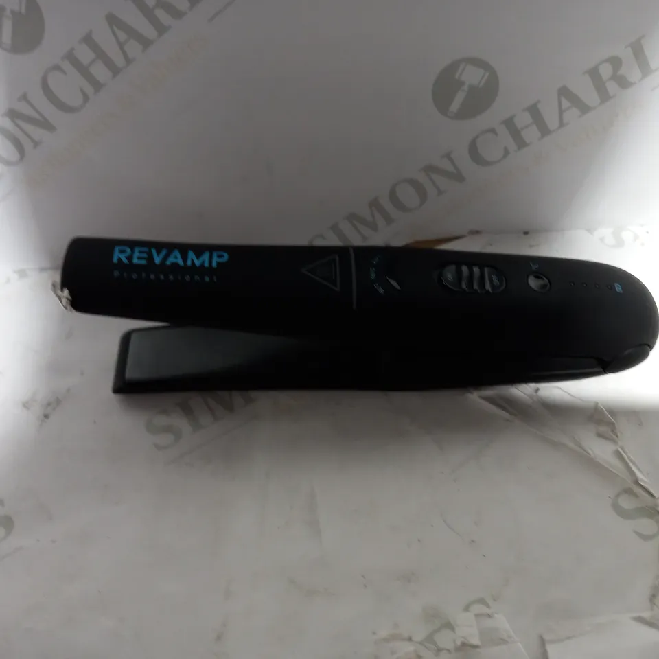 PROGLOSS LIBERATE CORDLESS CERAMIC STRAIGHTENER RRP £100