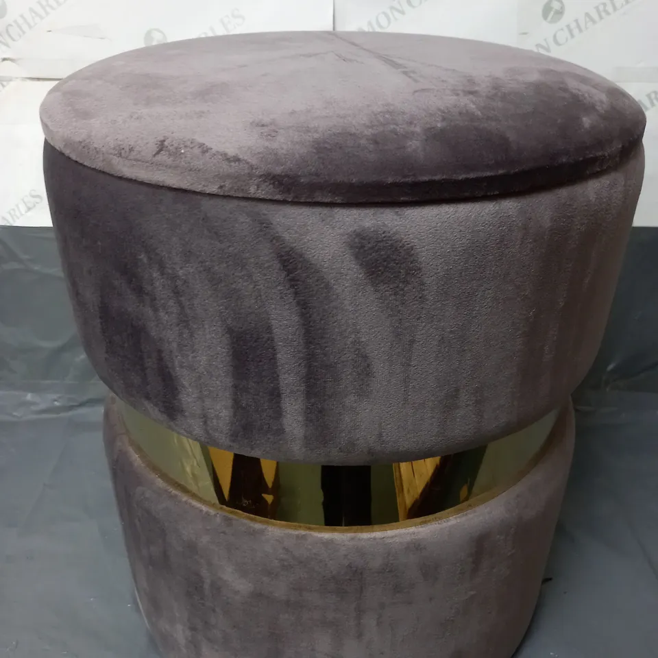 ROUND STORAGE VELVET FOOTSTOOL OTTOMAN IN PURPLE