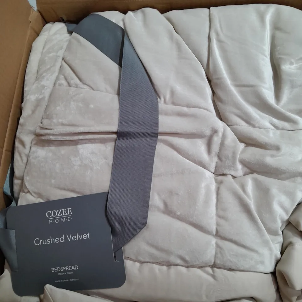 COZEE HOME CRUSHED VELVET FILLED BEDSPREAD WITH CHAMPAGNE