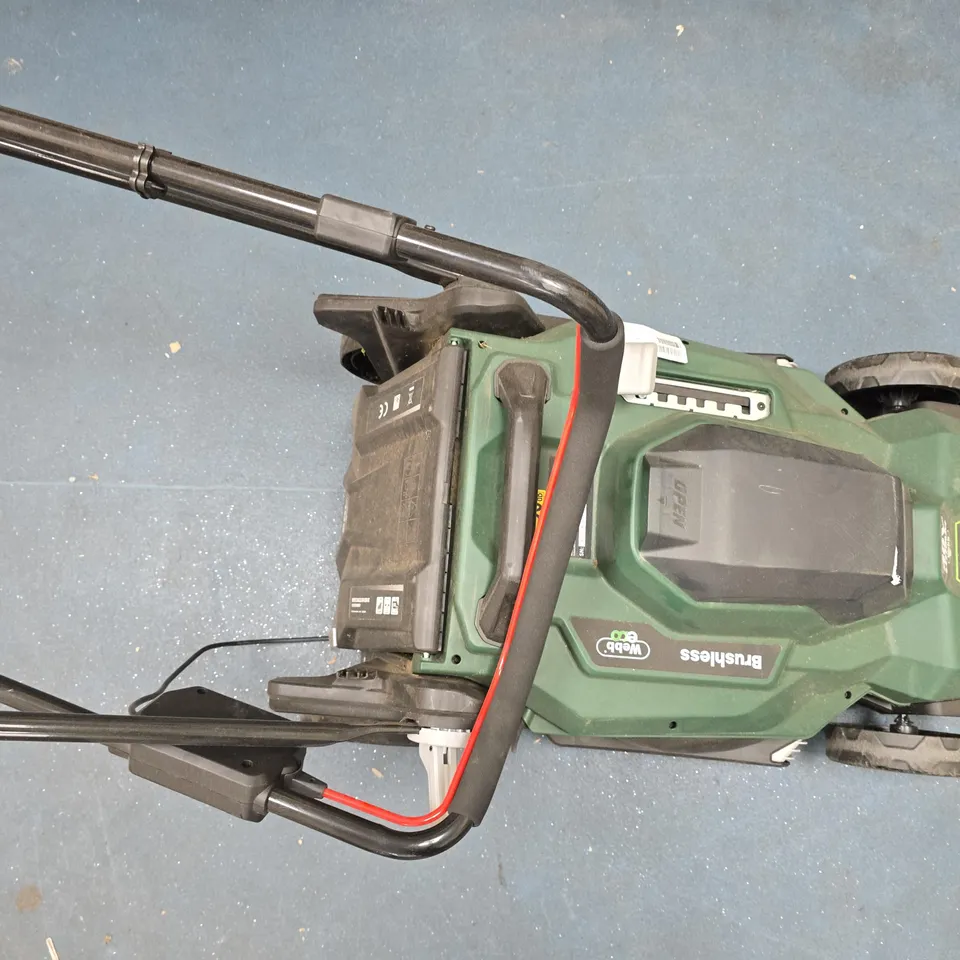 WEBB 40V CORDLESS LAWNMOWER – 43CM CUTTING WIDTH