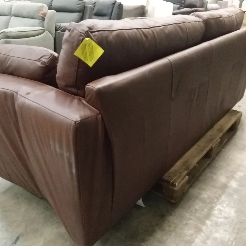 ARDEN ITALIAN LEATHER 4 SEATER SOFA RRP £1349