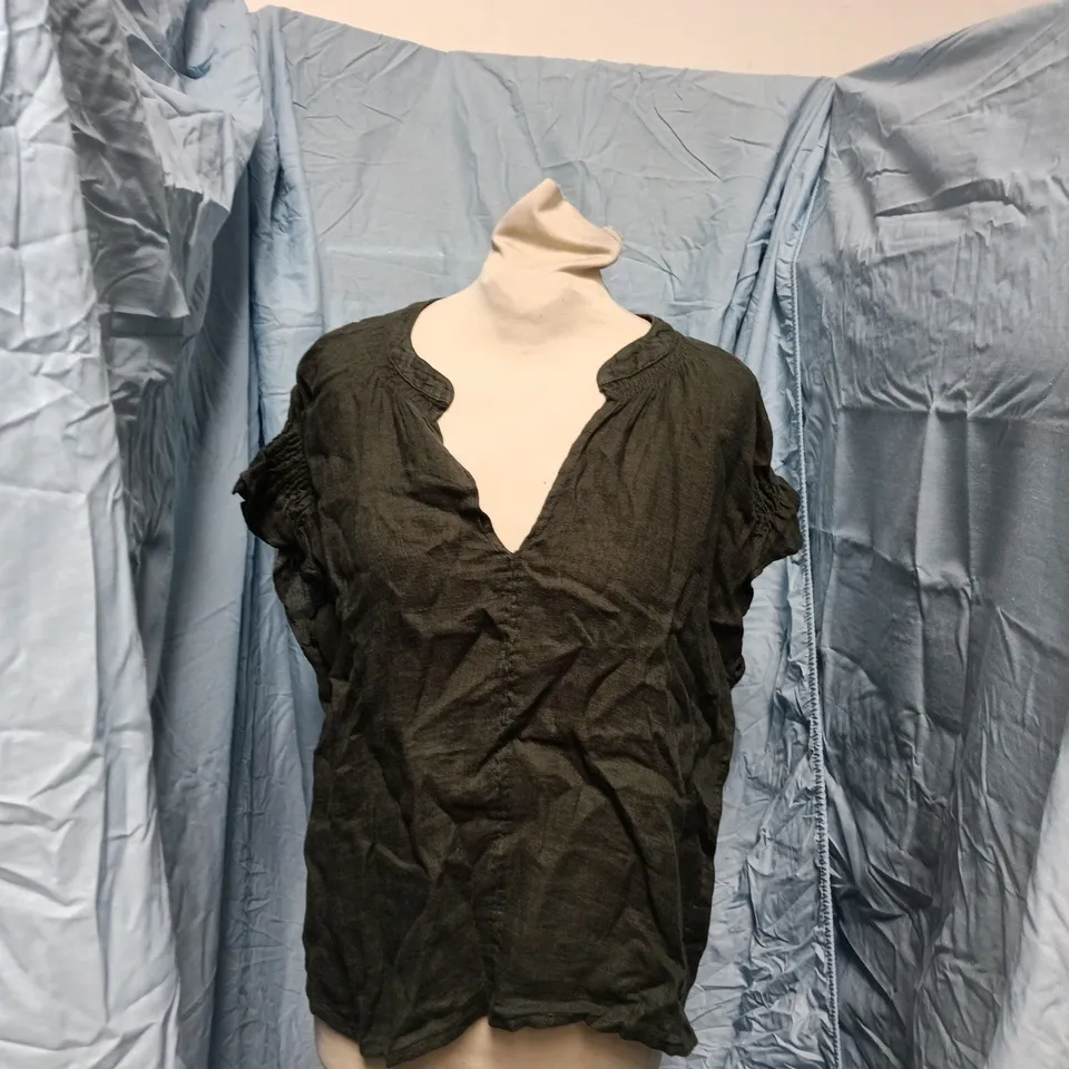 UK 12-14 NRBY ZELDA GAUZE LINEN TOP - KHAKI