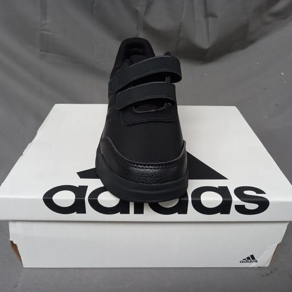 BOXED PAIR OF ADIDAS TENSAUR SPORT 2.0 SHOES IN BLACK SIZE 4.5